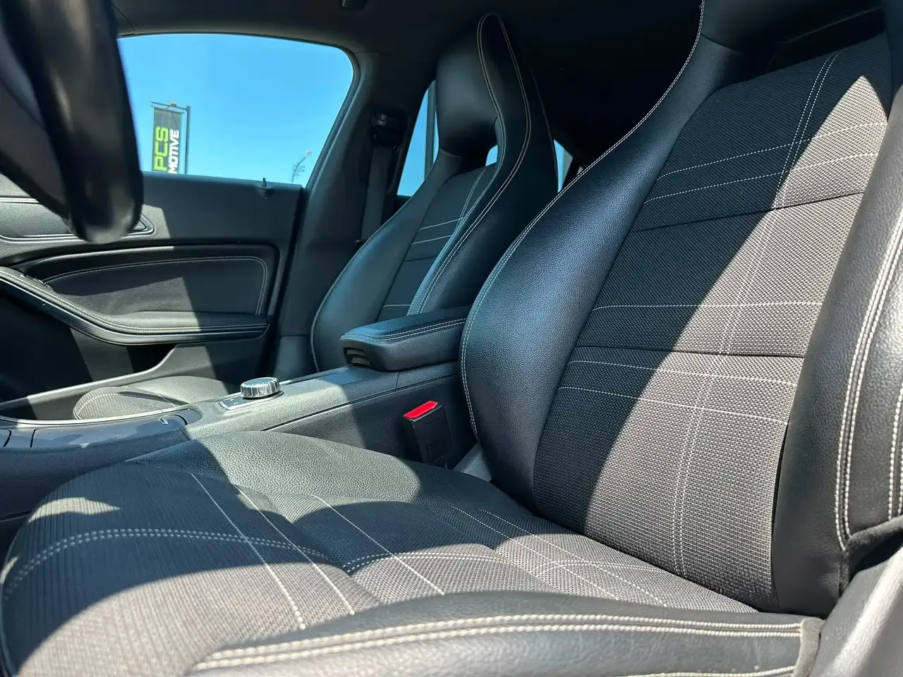 Mercedes-Benz CLA 180 - 13