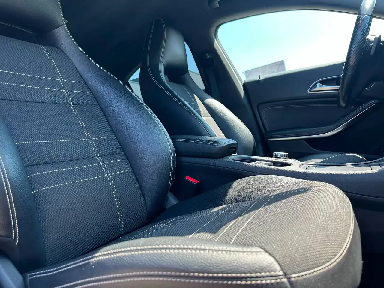 Mercedes-Benz CLA 180 - 23