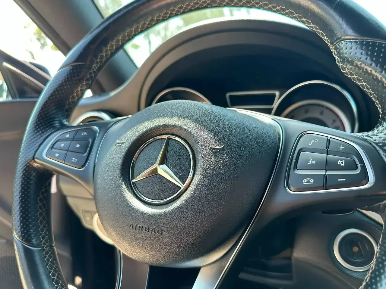 Mercedes-Benz CLA 180 - 27