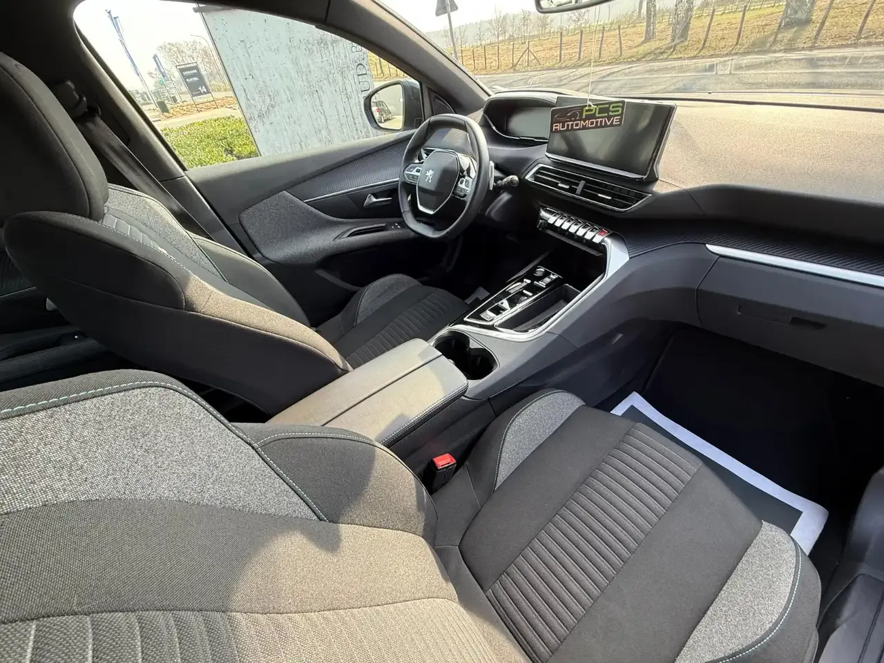 Peugeot 3008 - 13