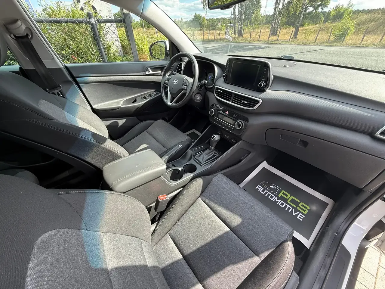 Hyundai TUCSON - 14
