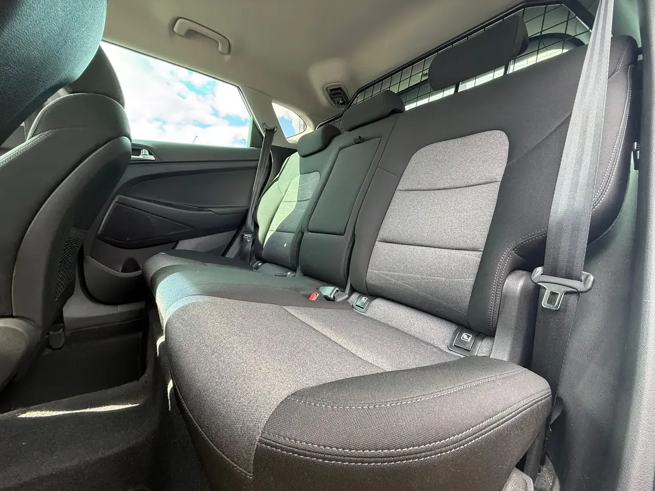 Hyundai TUCSON - 21
