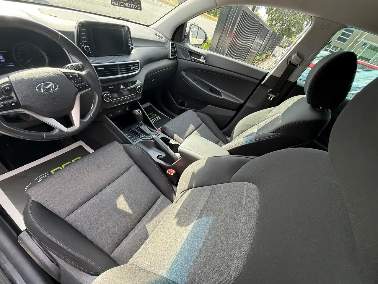 Hyundai TUCSON - 22
