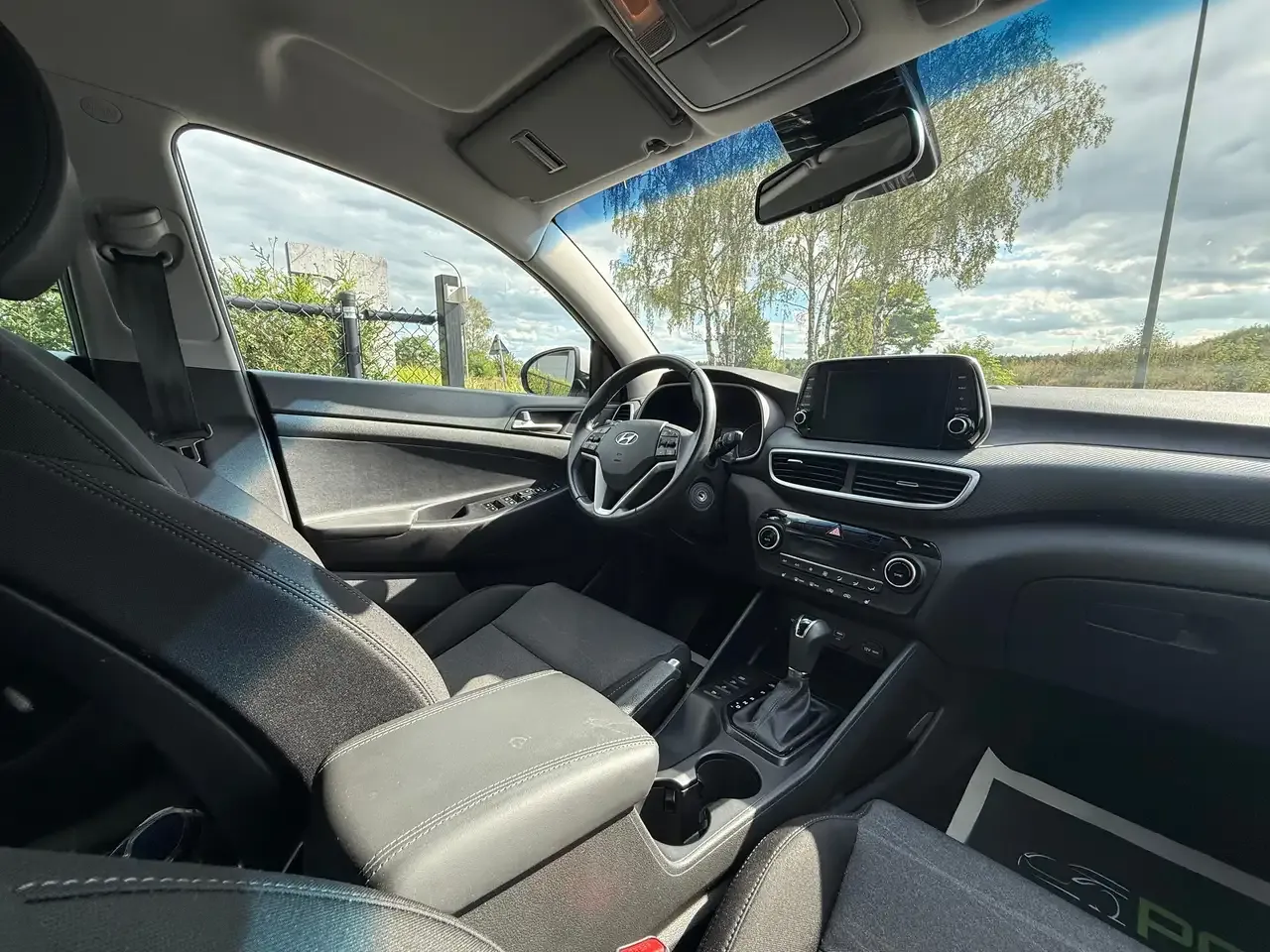 Hyundai TUCSON - 26