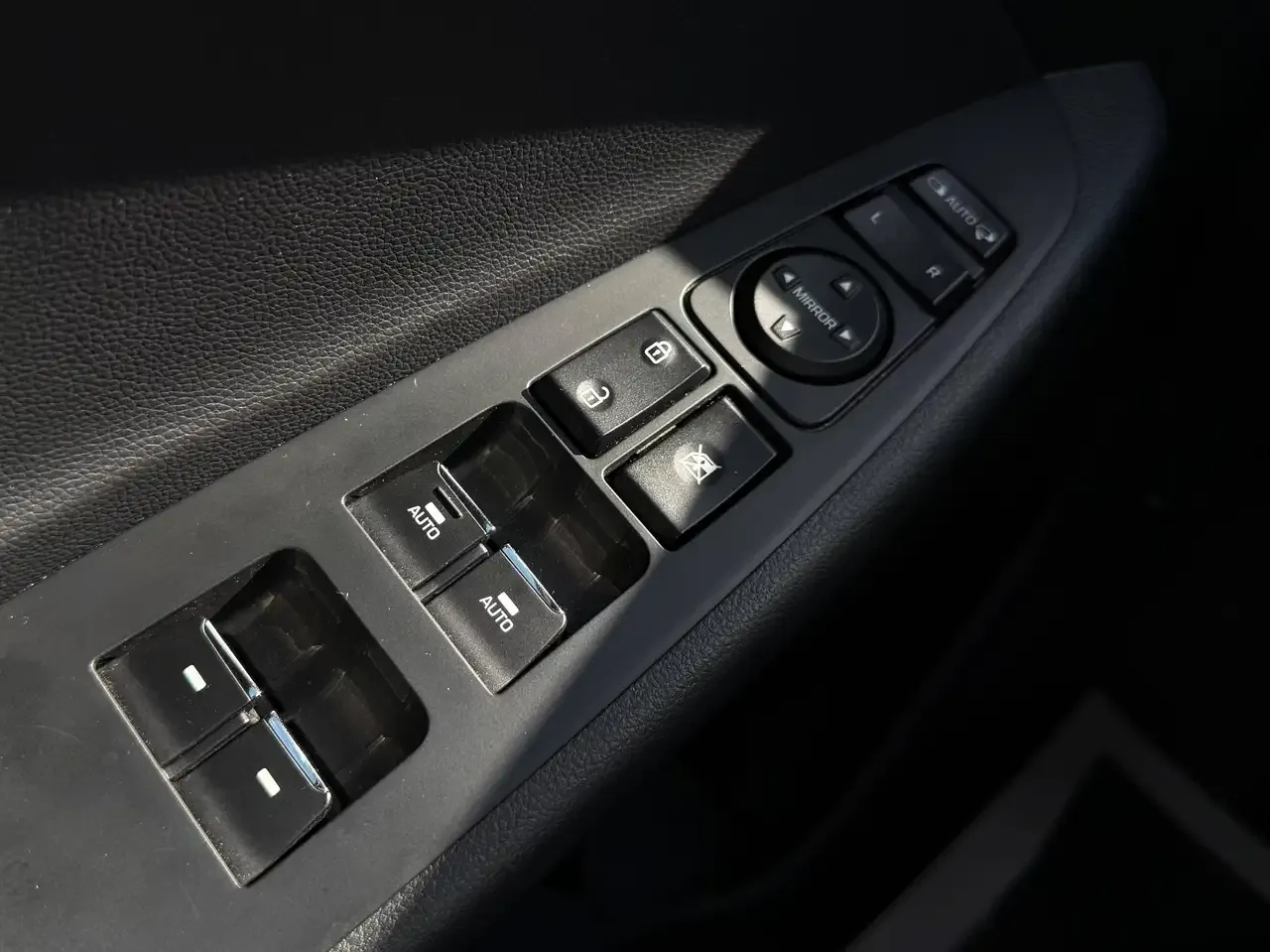 Hyundai TUCSON - 30