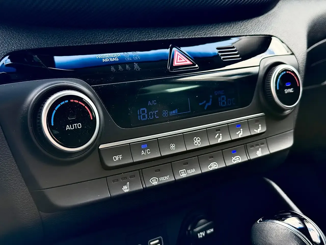 Hyundai TUCSON - 33