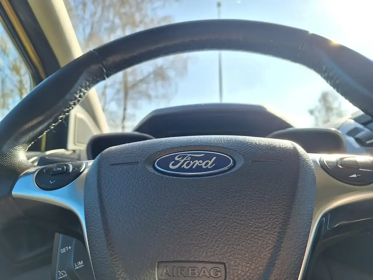 Ford Tourneo Connect - 28