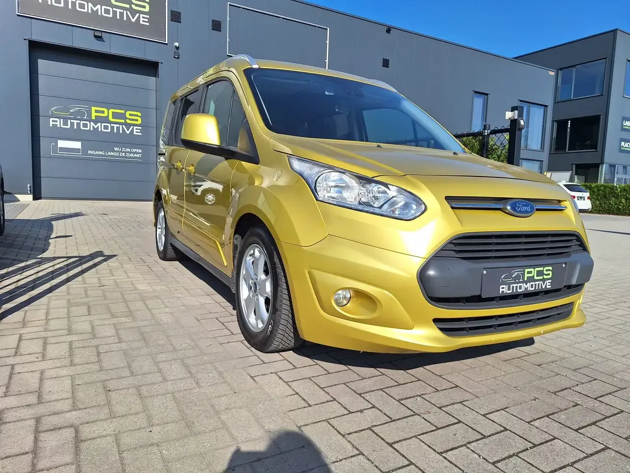 Ford Tourneo Connect - 3