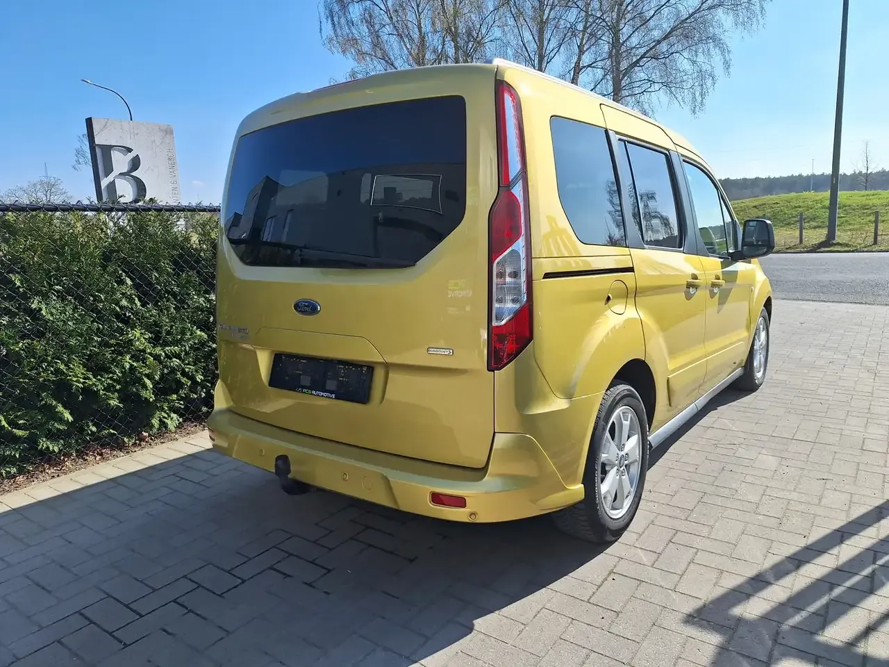 Ford Tourneo Connect - 5