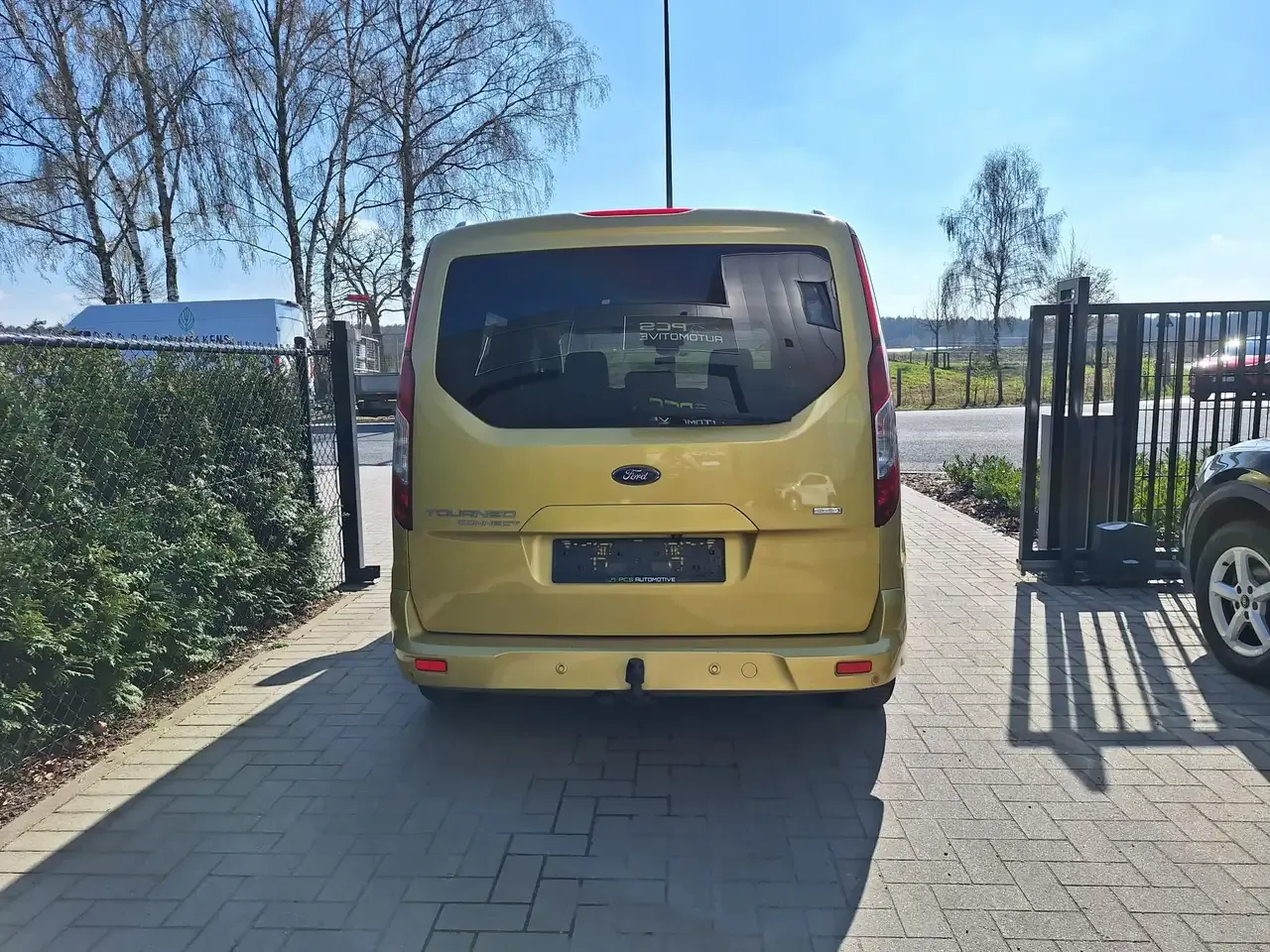 Ford Tourneo Connect - 6