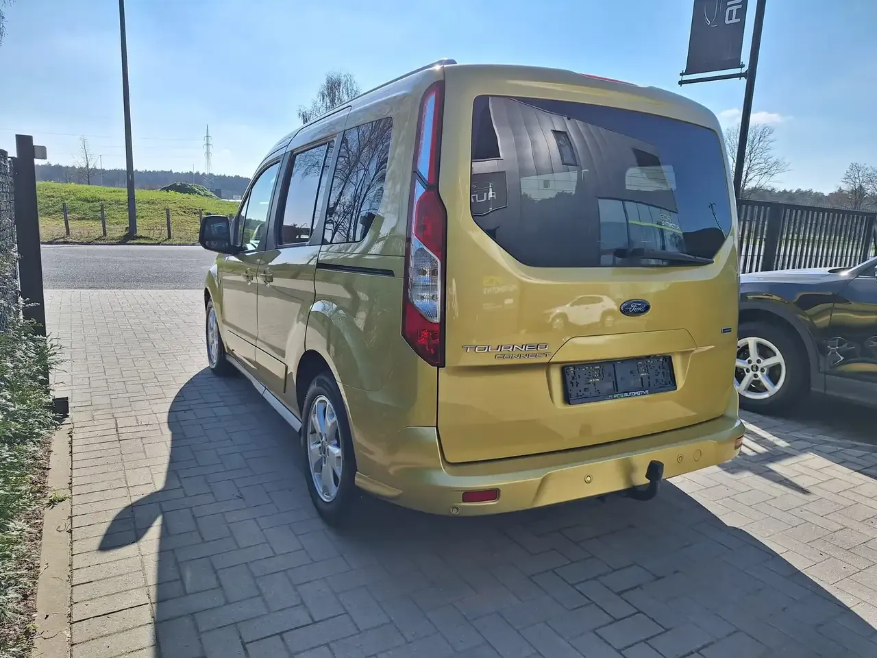 Ford Tourneo Connect - 7