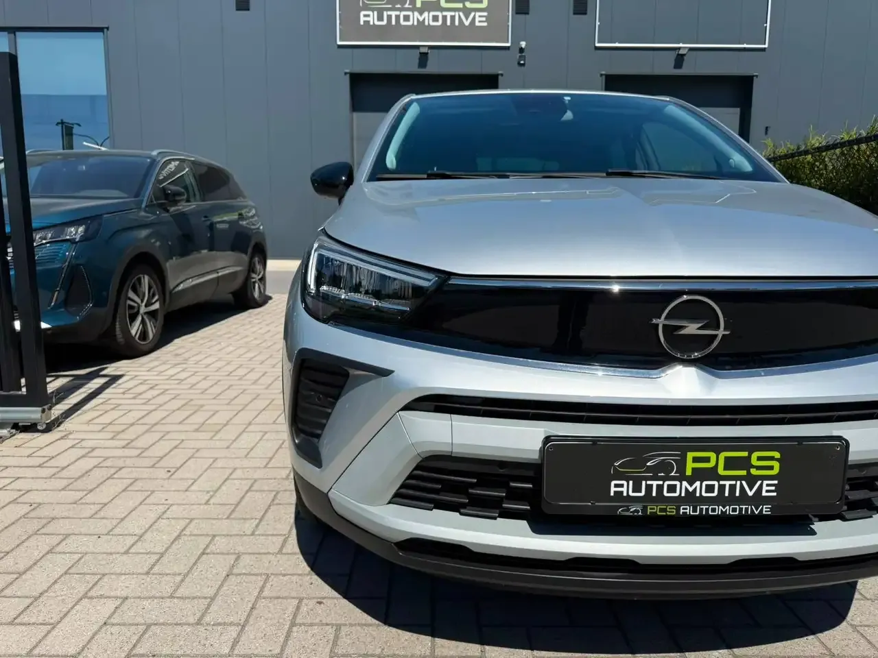 Opel Crossland - 12