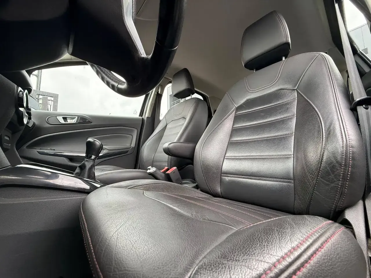 Ford EcoSport - 21
