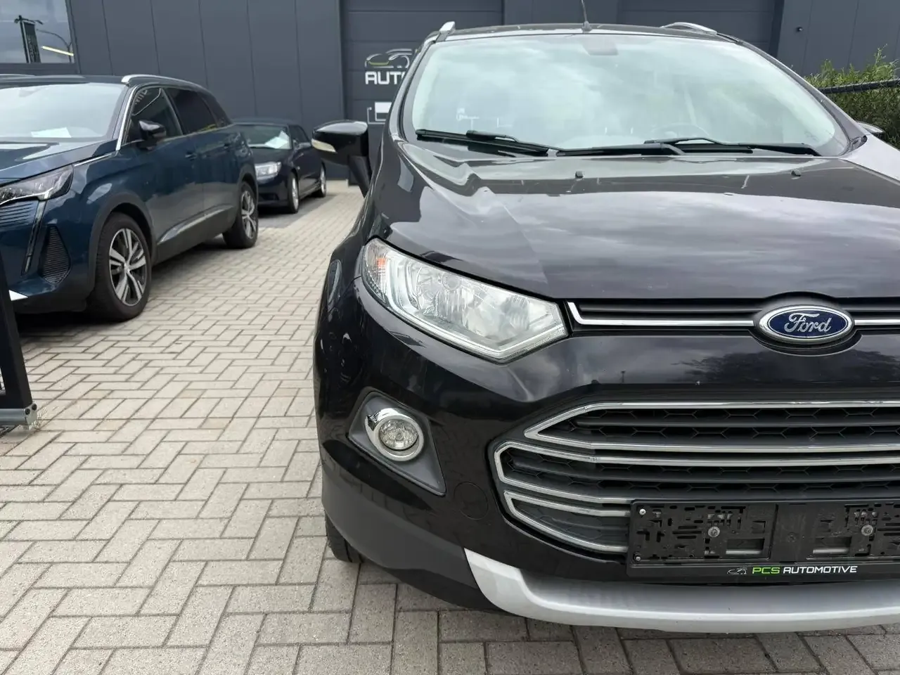 Ford EcoSport - 10