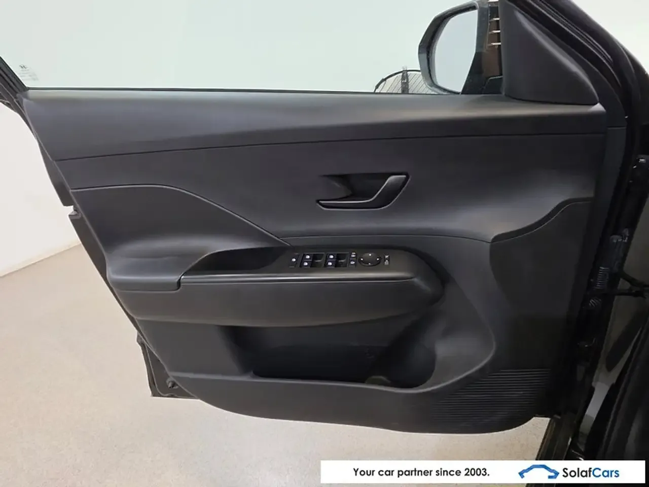 Hyundai KONA - 17