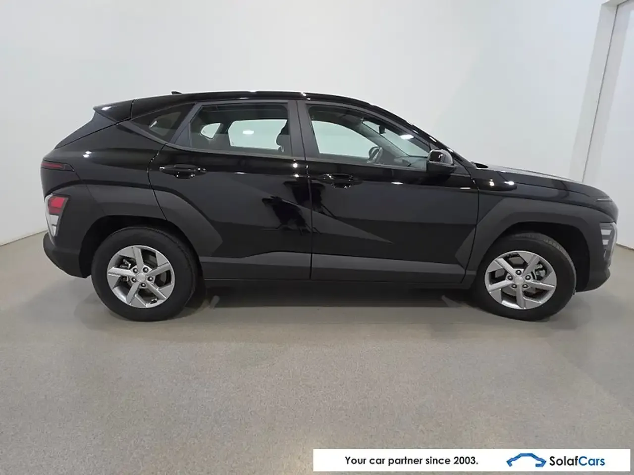 Hyundai KONA - 5