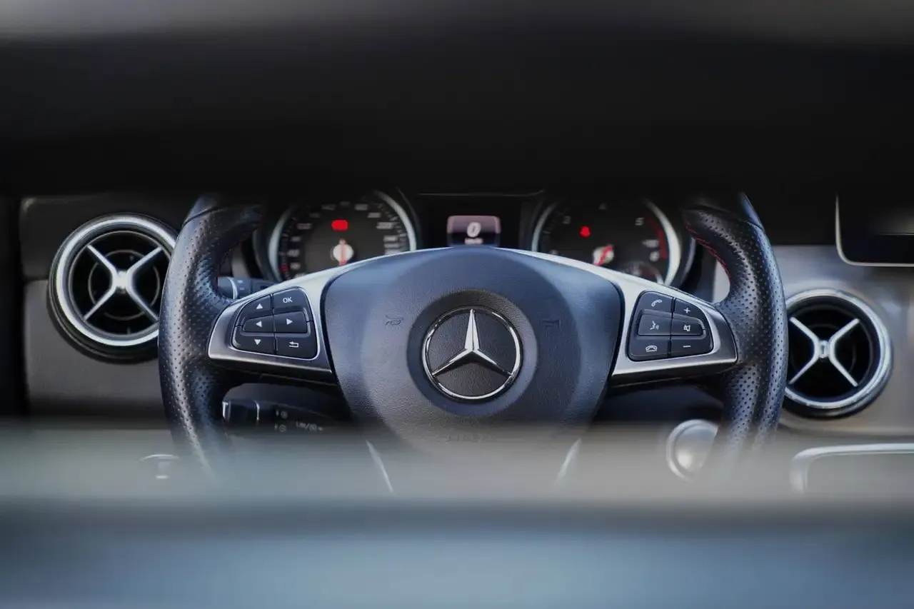 Mercedes-Benz CLA 200 - 37