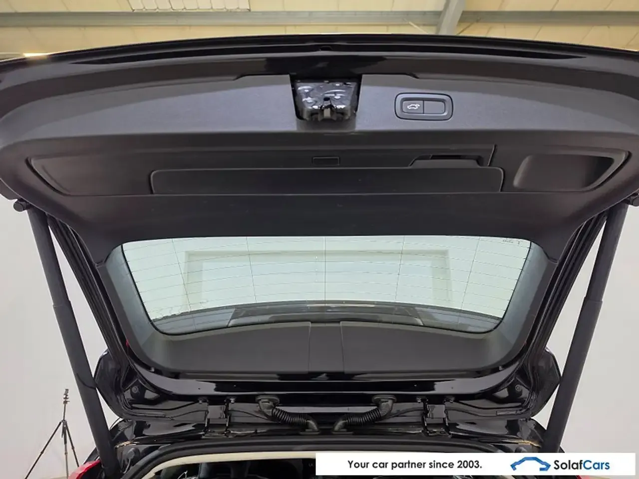 Volvo V60 Cross Country - 14
