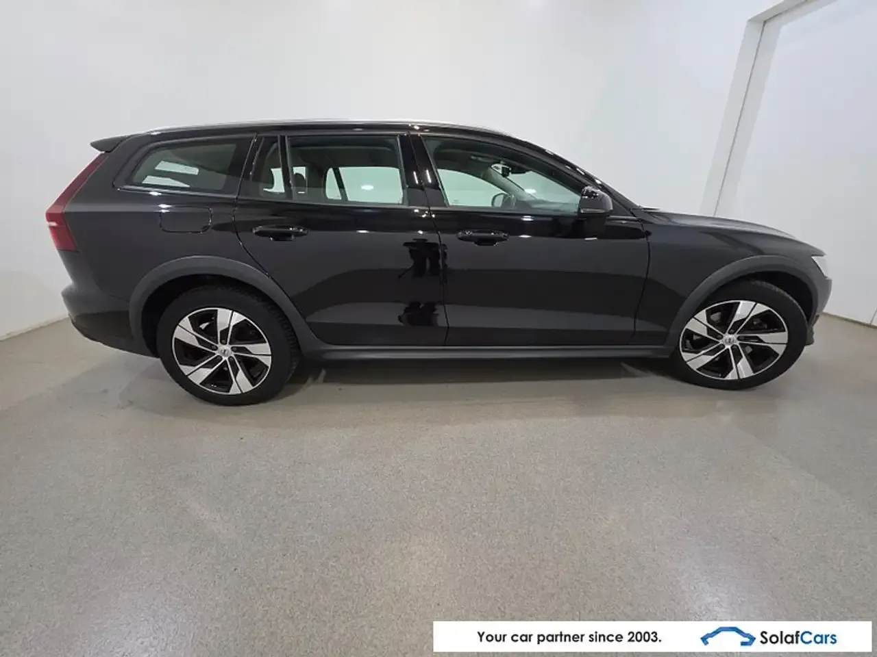 Volvo V60 Cross Country - 5
