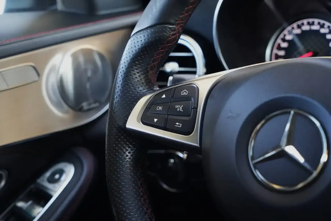 Mercedes-Benz C 43 AMG - 32