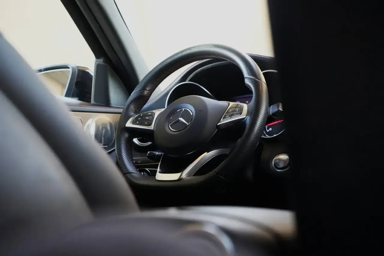 Mercedes-Benz C 43 AMG - 43