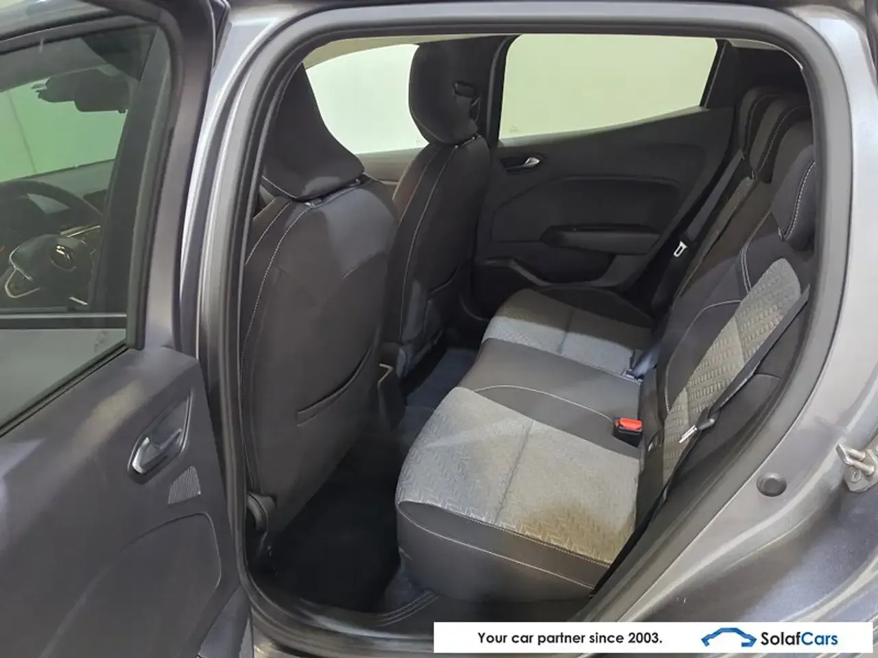 Renault Clio - 12
