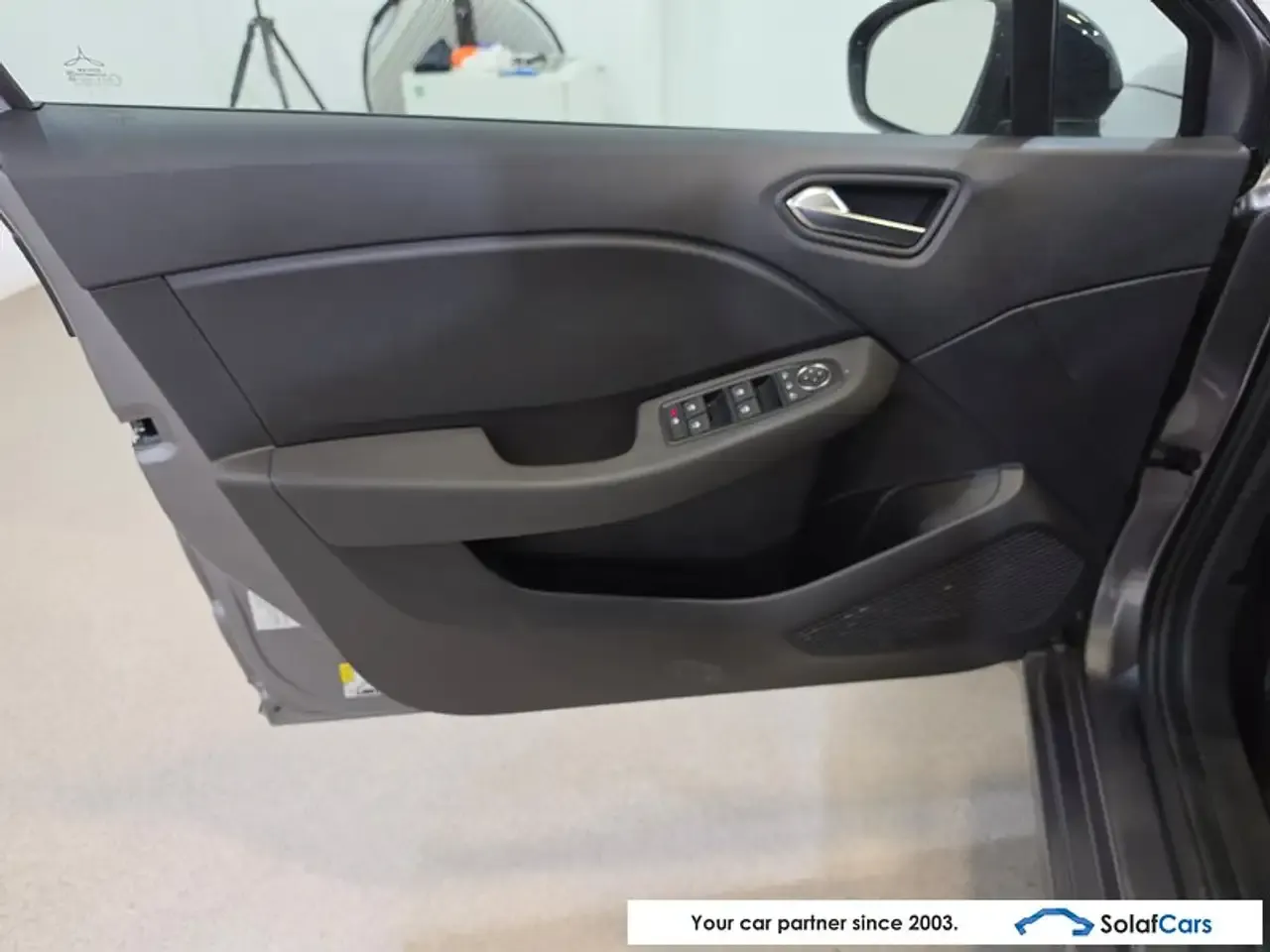 Renault Clio - 17