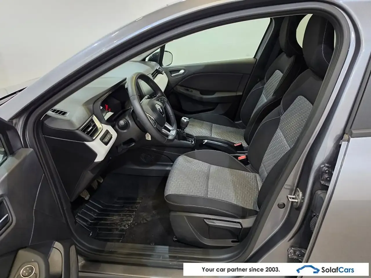 Renault Clio - 7