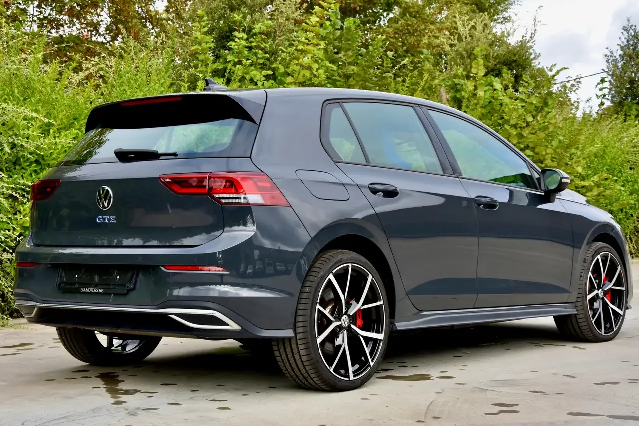 Volkswagen Golf - 13