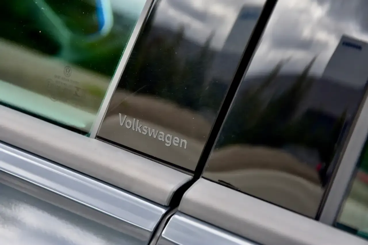 Volkswagen Golf - 20