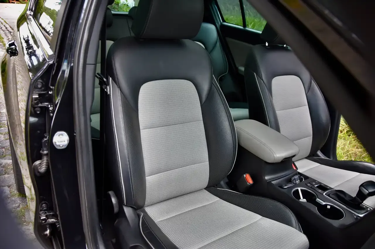 Kia Sportage - 10