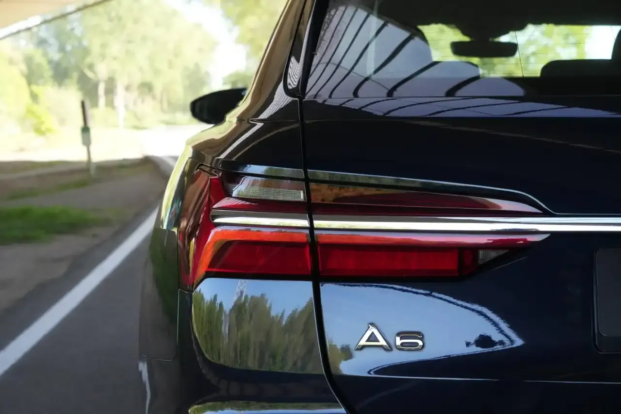 Audi A6 - 11