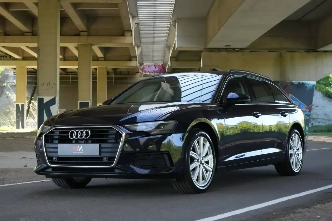 Audi A6 - 4