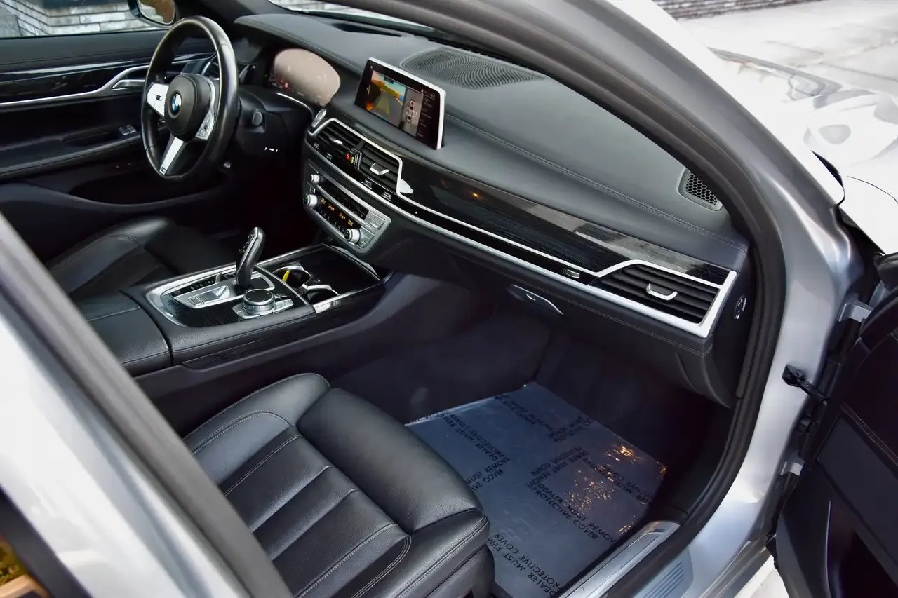 BMW 730 - 15