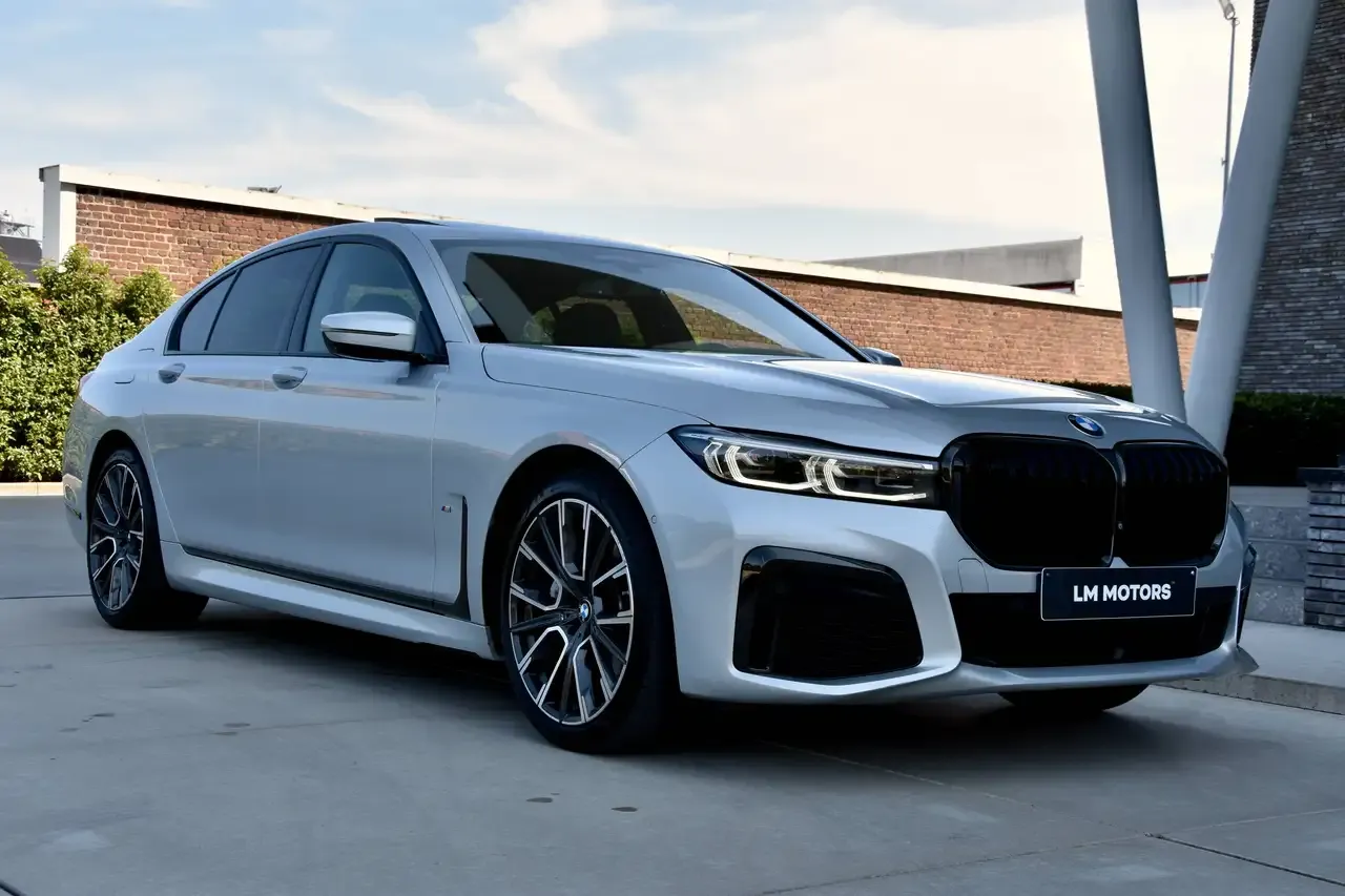 BMW 730 - 16