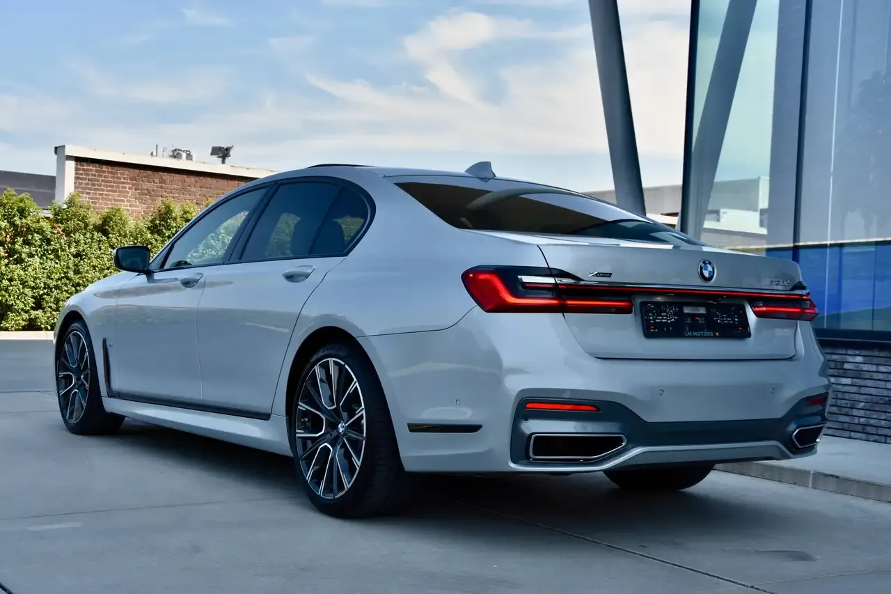 BMW 730 - 27