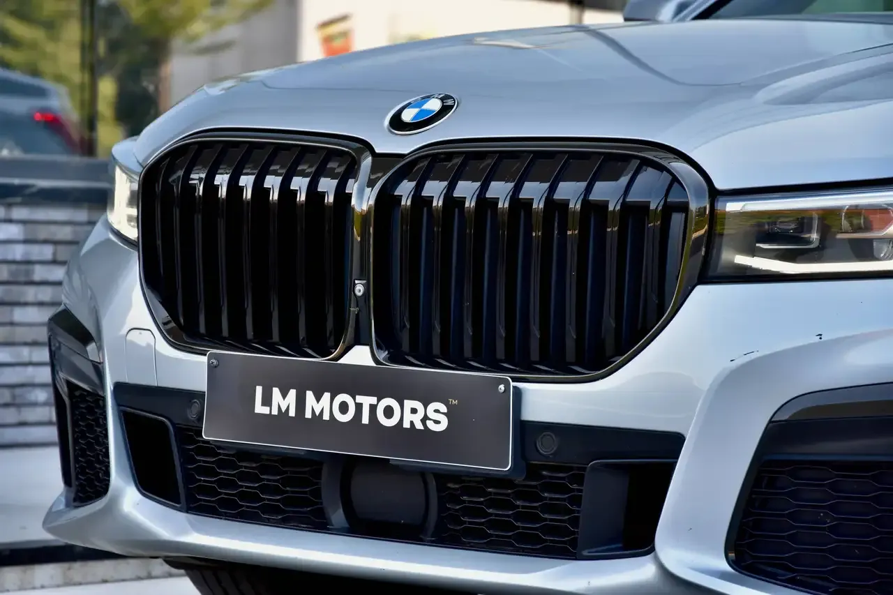 BMW 730 - 33