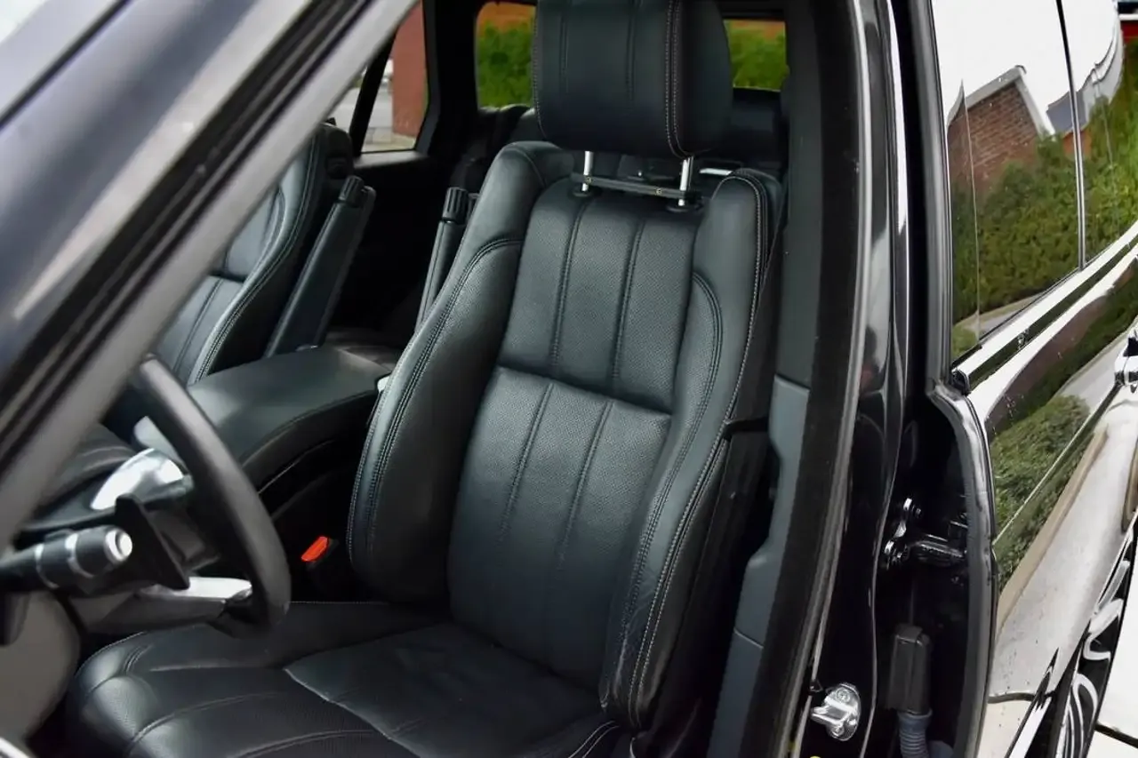 Land Rover Range Rover - 11