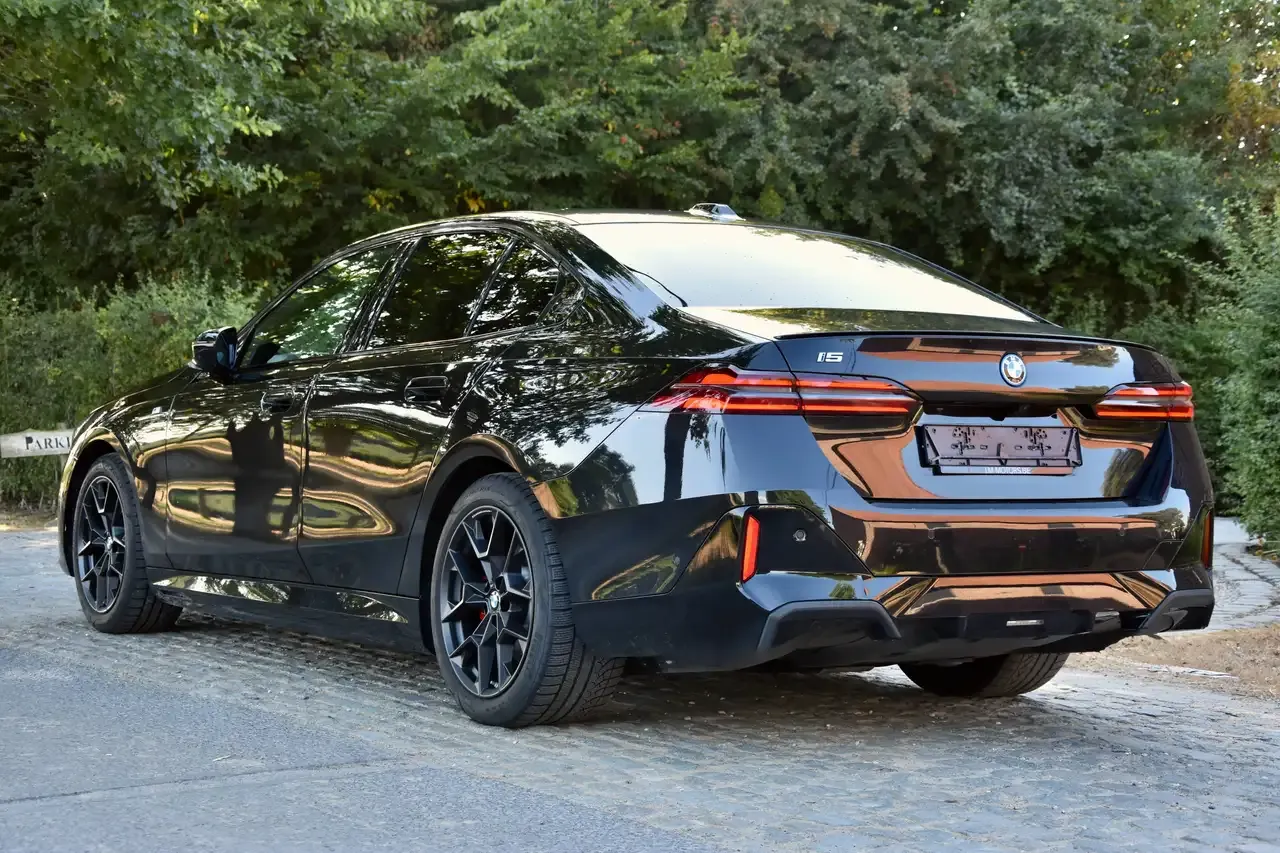 BMW i5 - 20