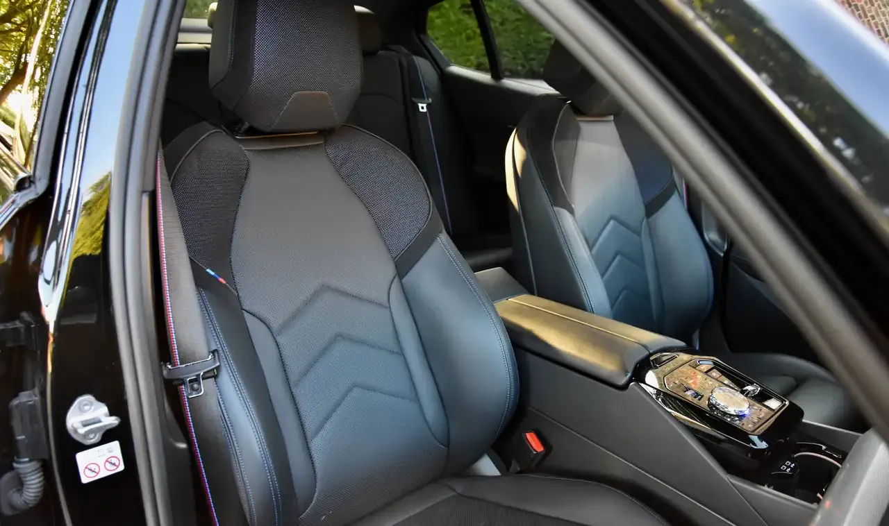 BMW i5 - 7