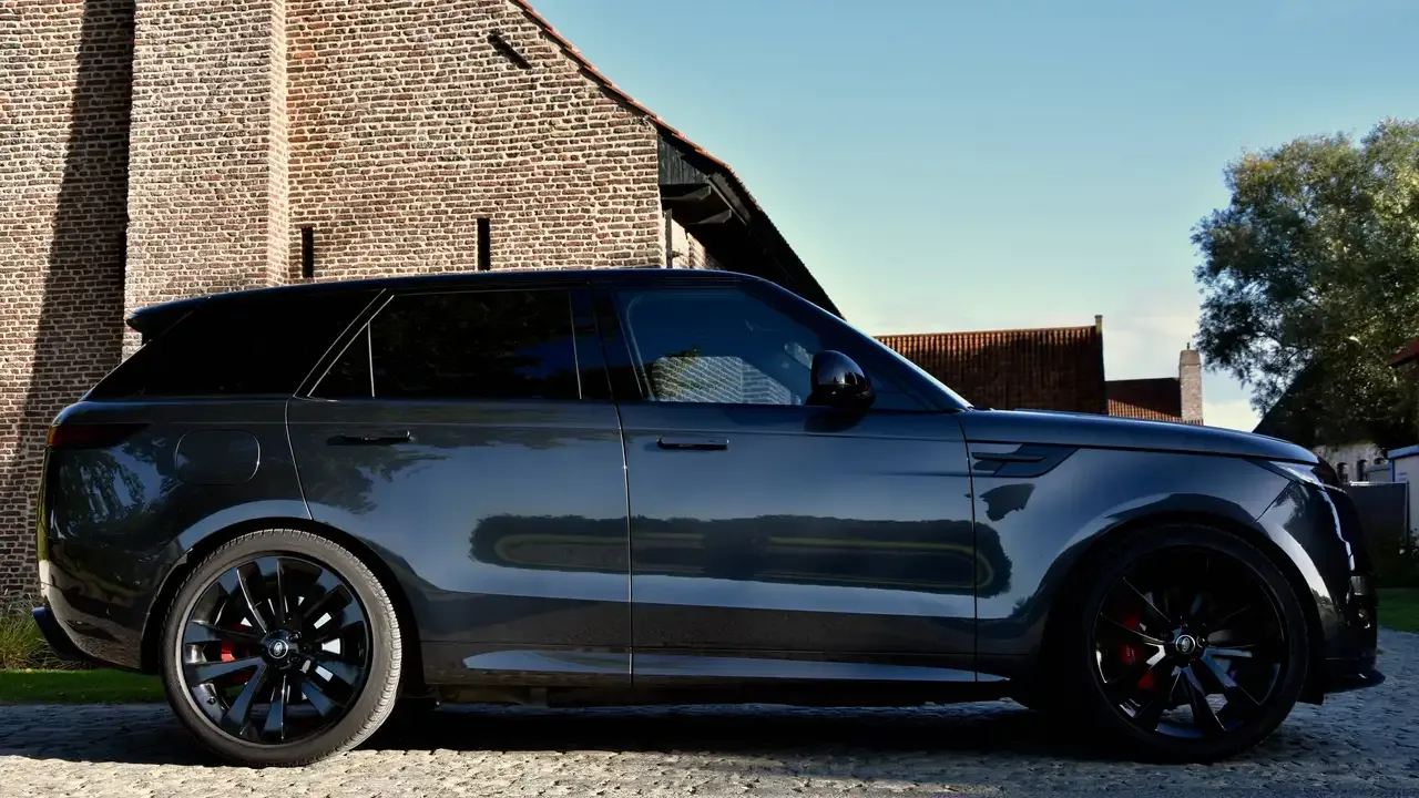 Land Rover Range Rover Sport - 12
