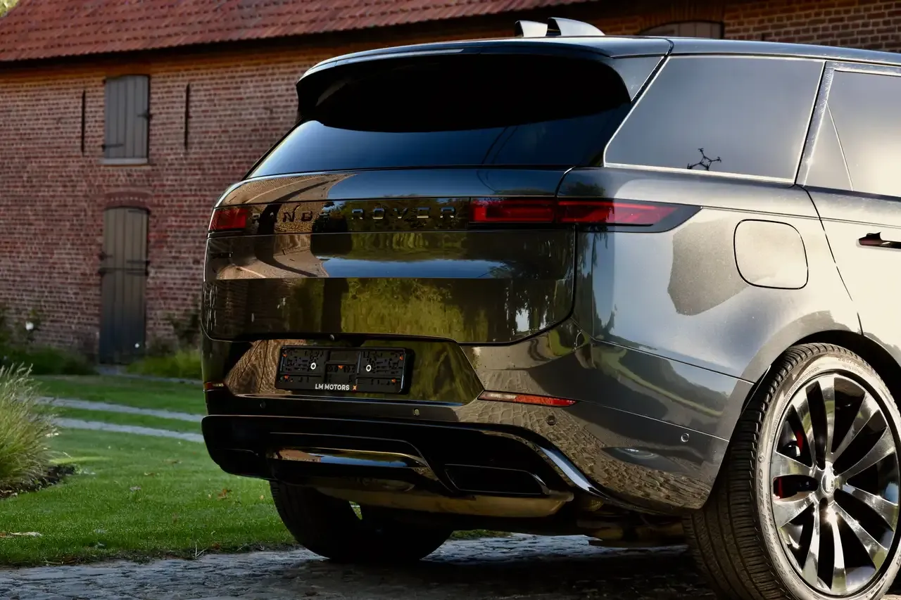Land Rover Range Rover Sport - 13