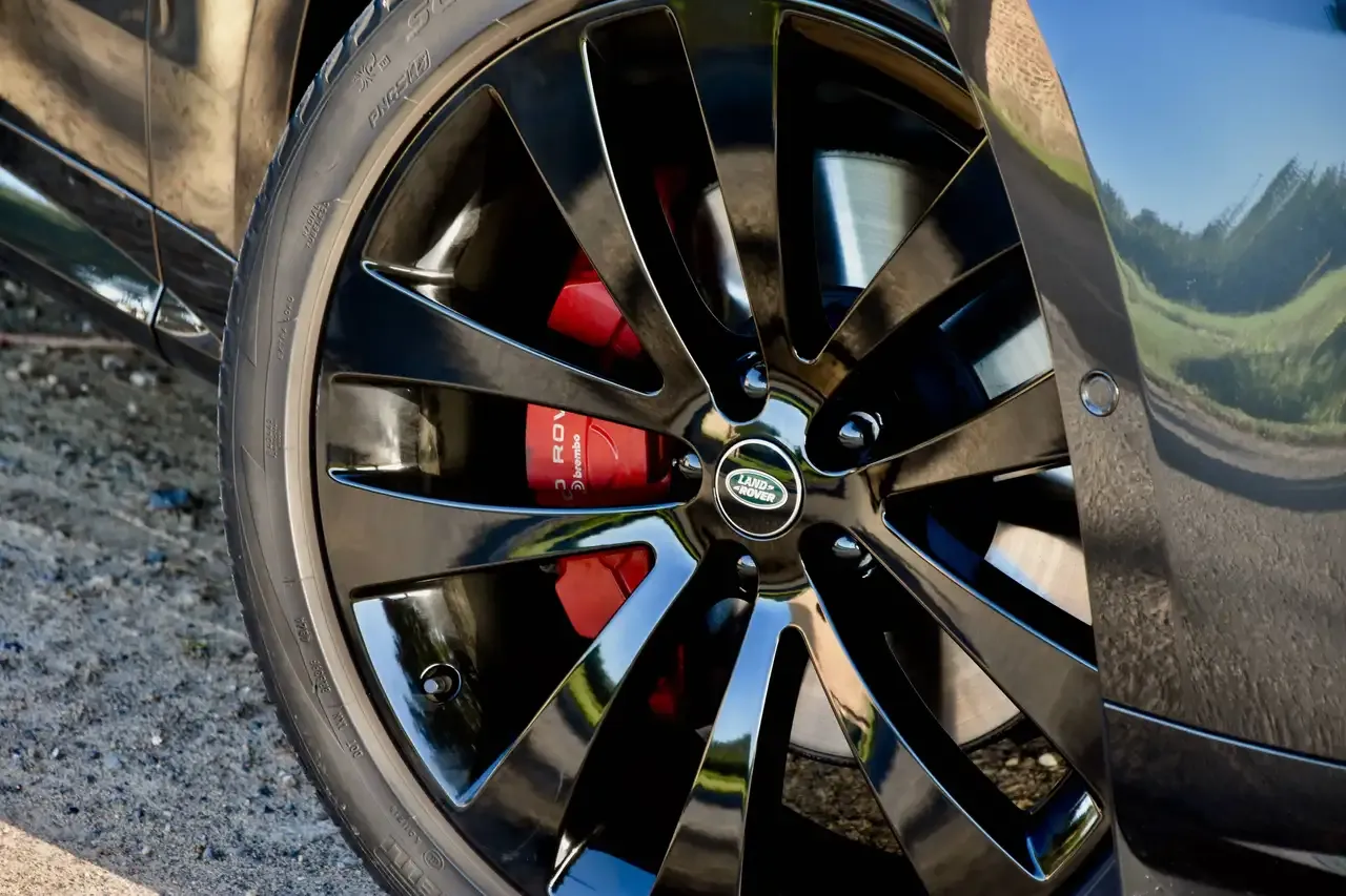 Land Rover Range Rover Sport - 15