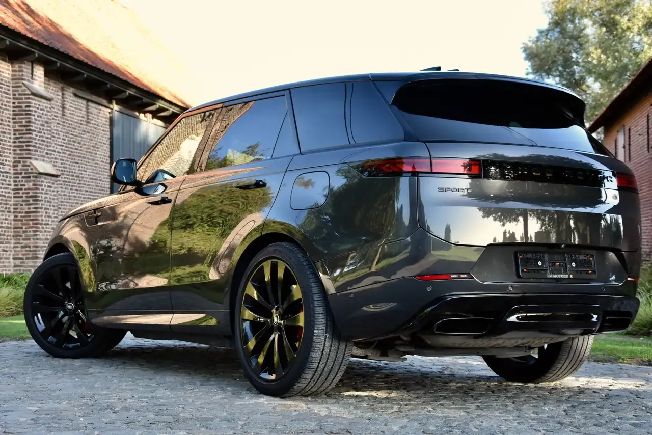 Land Rover Range Rover Sport - 22