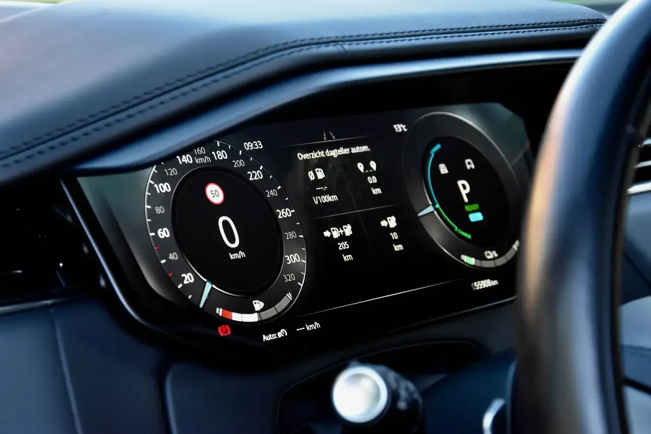 Land Rover Range Rover Sport - 24