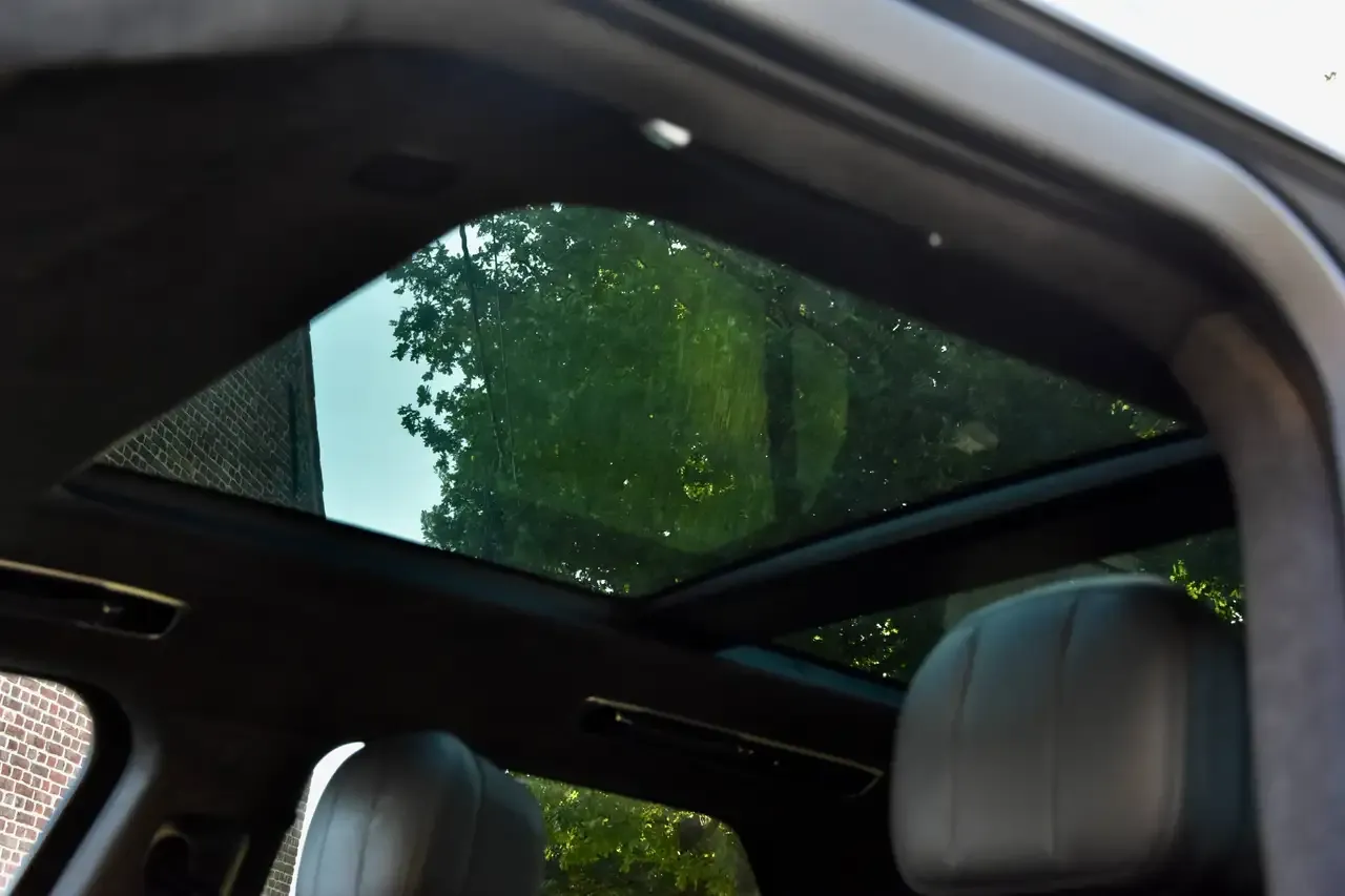 Land Rover Range Rover Sport - 25