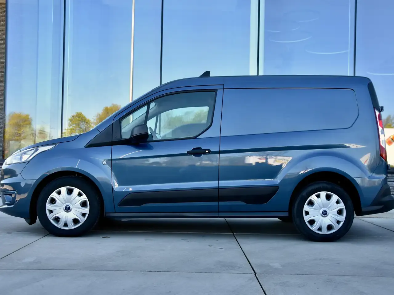 Ford Transit Connect - 19