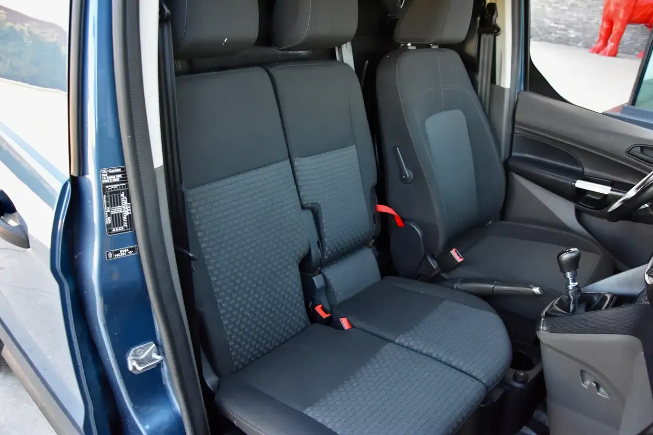 Ford Transit Connect - 4