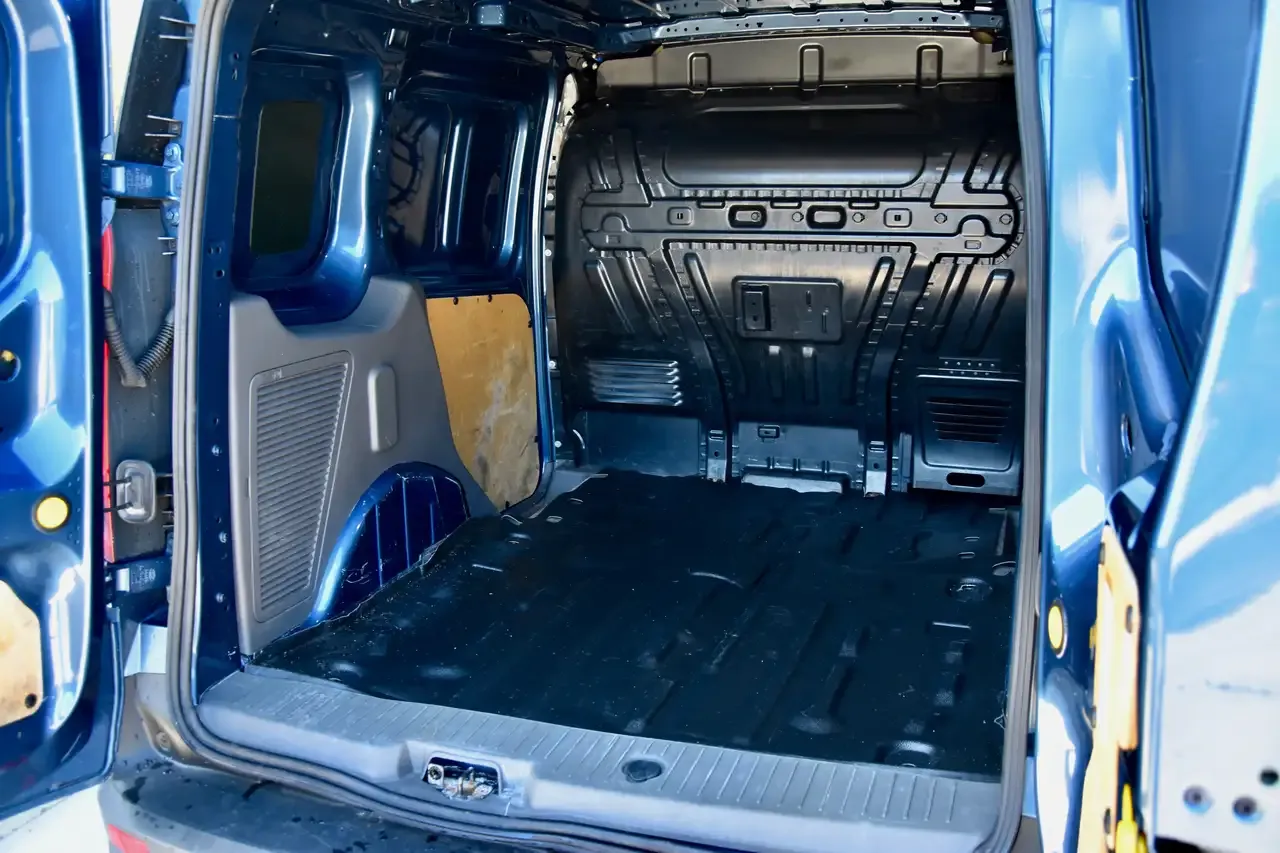 Ford Transit Connect - 10