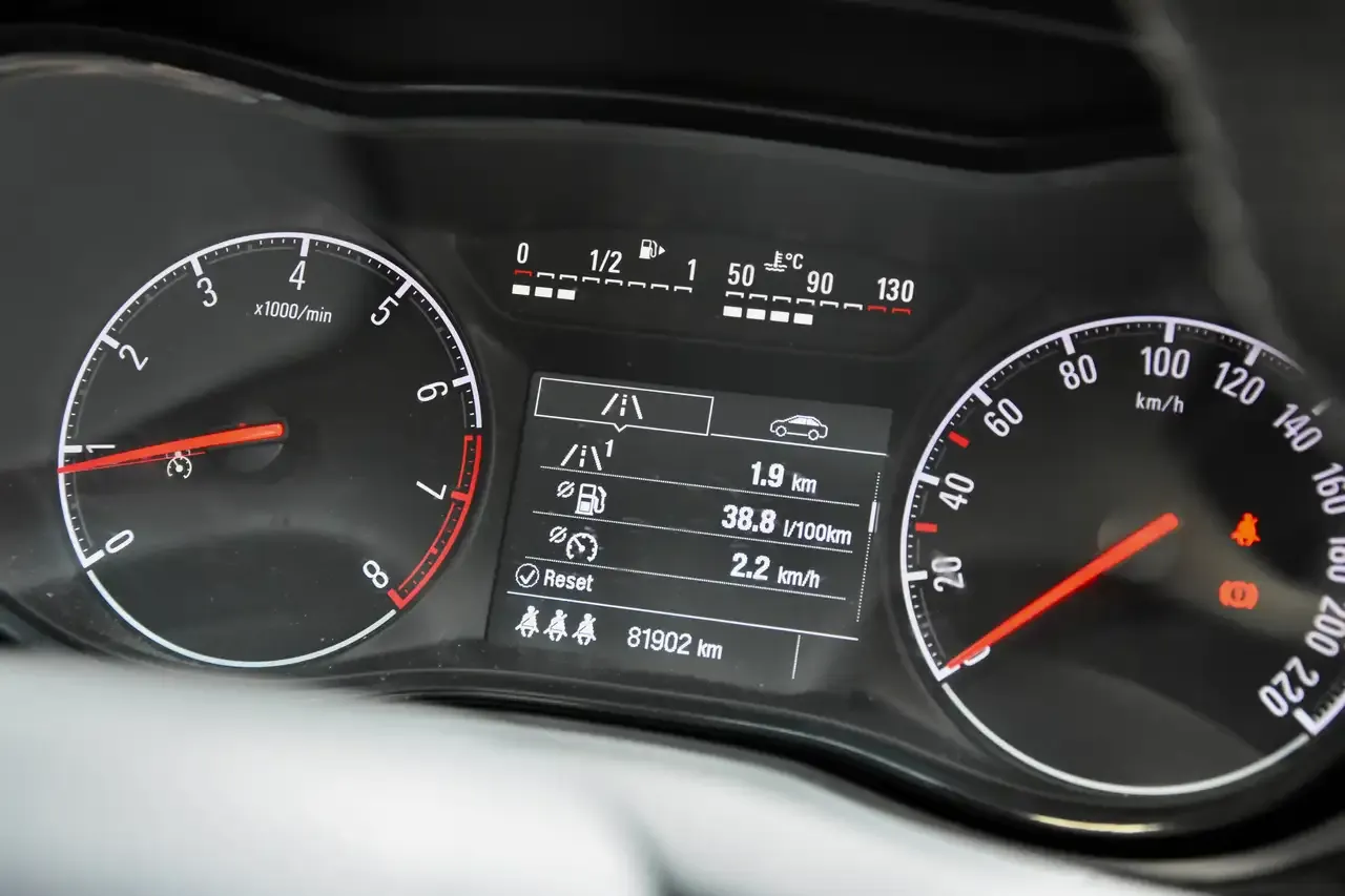 Opel Corsa - 3